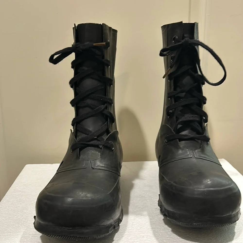 Bristolite QMC unisex EXTREME COLD WEATHER lace up rubber BOOTS size 6W(M) 8W(W)